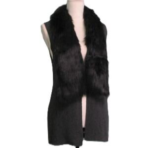 Roz & Ali Sleeveless Gray Knit Black Faux Collar Sweater Vest -Small-VGC